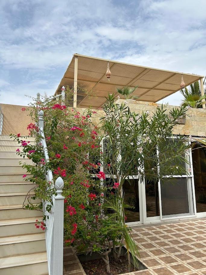 Valley Cliff Inn نزوى‎ المظهر الخارجي الصورة