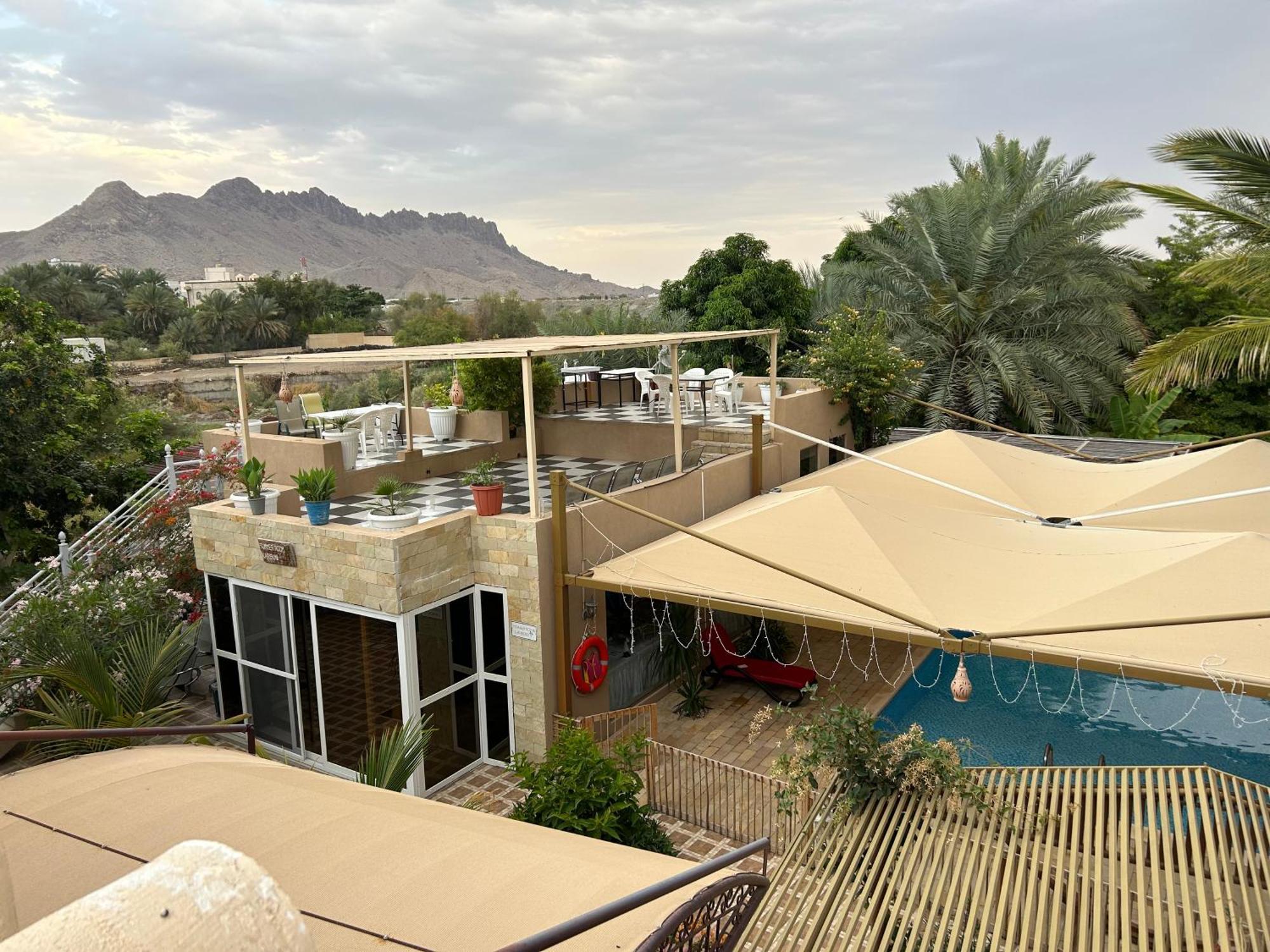 Valley Cliff Inn نزوى‎ المظهر الخارجي الصورة